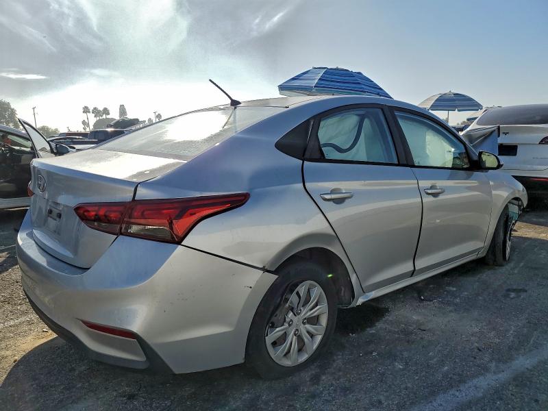 Фото 3 - HYUNDAI ACCENT