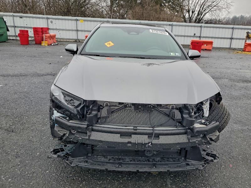 Фото 5 - TOYOTA CAMRY