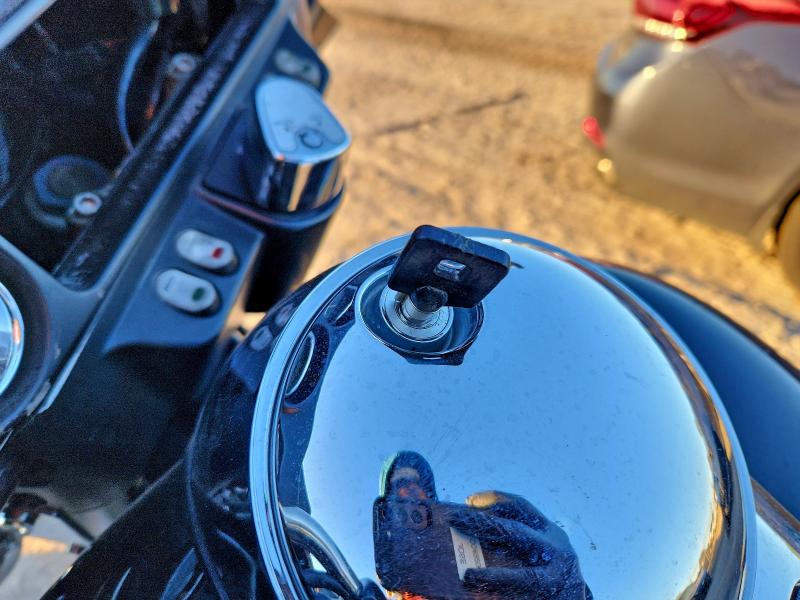 HARLEY-DAVIDSON FL 2010