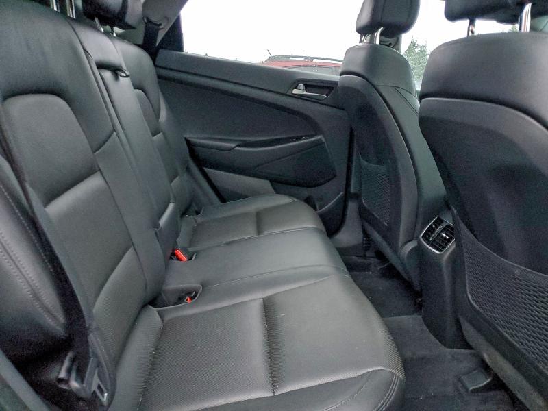 Фото 11 - HYUNDAI TUCSON