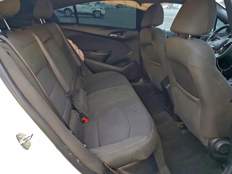 Фото 10 - CHEVROLET CRUZE