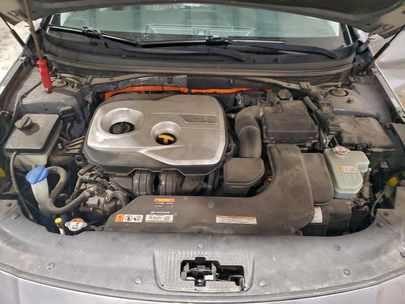 Фото 11 - HYUNDAI SONATA