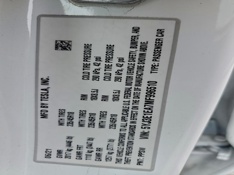Фото 13 - TESLA MODEL 3