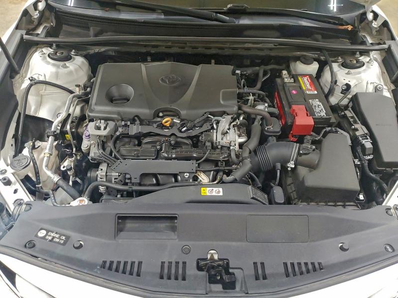 Фото 11 - TOYOTA CAMRY