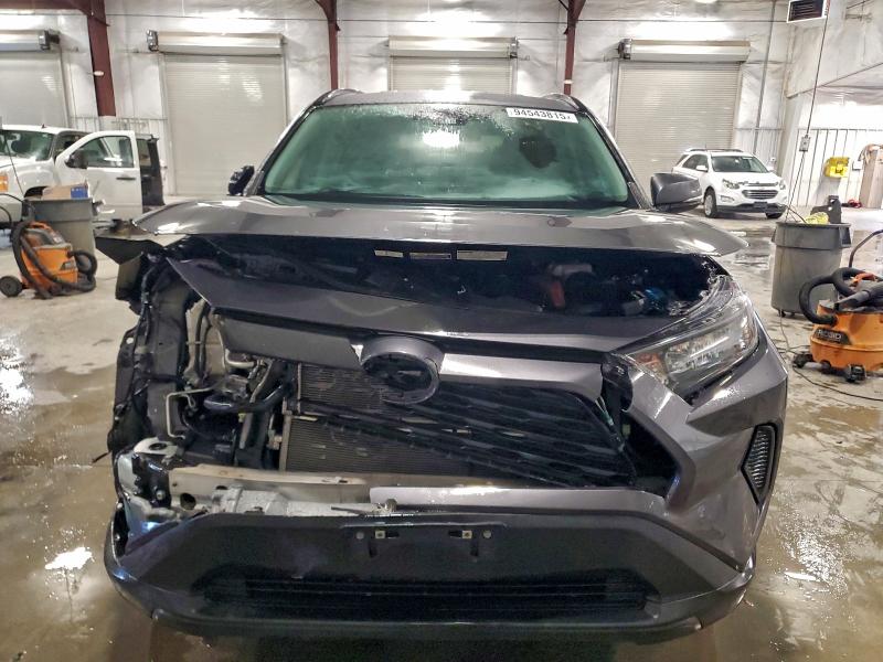 Фото 5 - TOYOTA RAV4