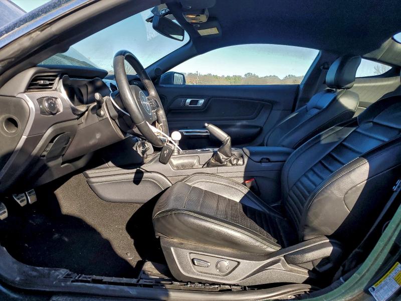 Фото 7 - FORD MUSTANG