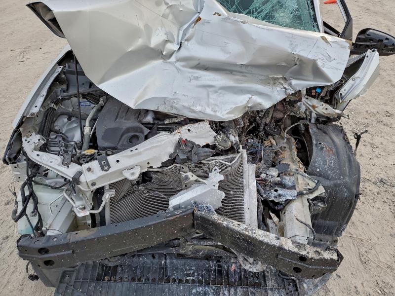 Фото 11 - TOYOTA COROLLA