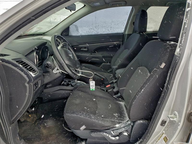 Фото 7 - MITSUBISHI OUTLANDER