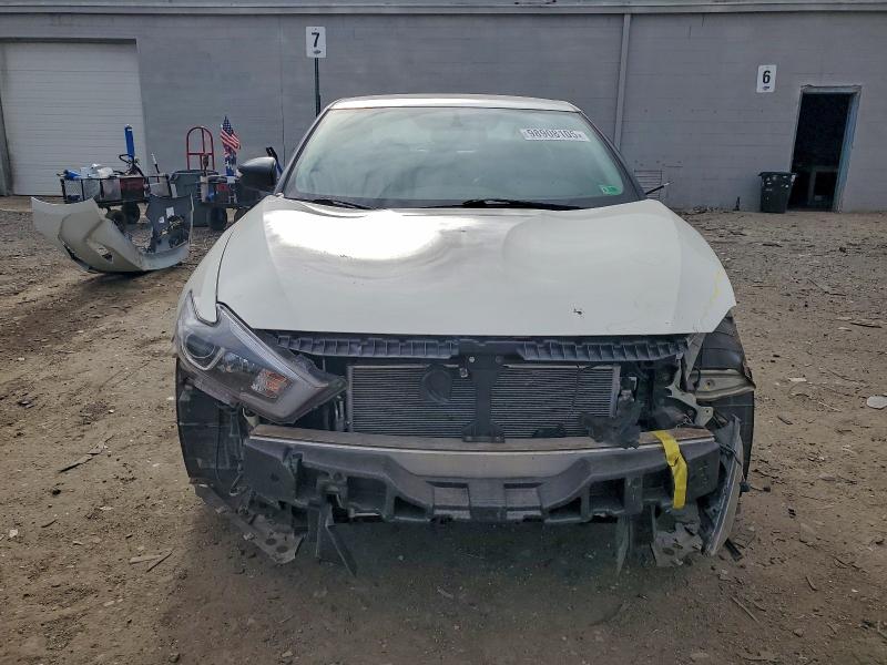 Фото 5 - NISSAN MAXIMA