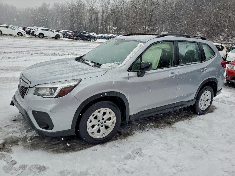 Фото 1 - SUBARU FORESTER