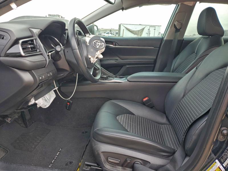 Фото 7 - TOYOTA CAMRY