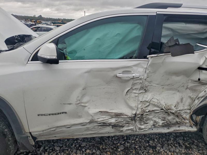 Фото 7 - GMC ACADIA