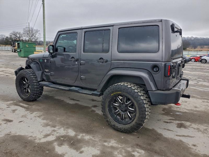 Фото 2 - JEEP WRANGLER
