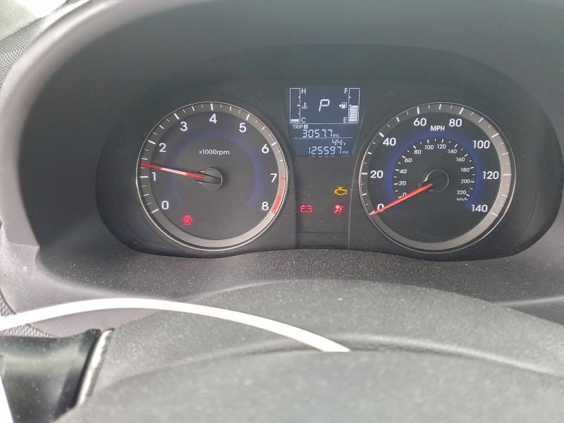 Фото 9 - HYUNDAI ACCENT