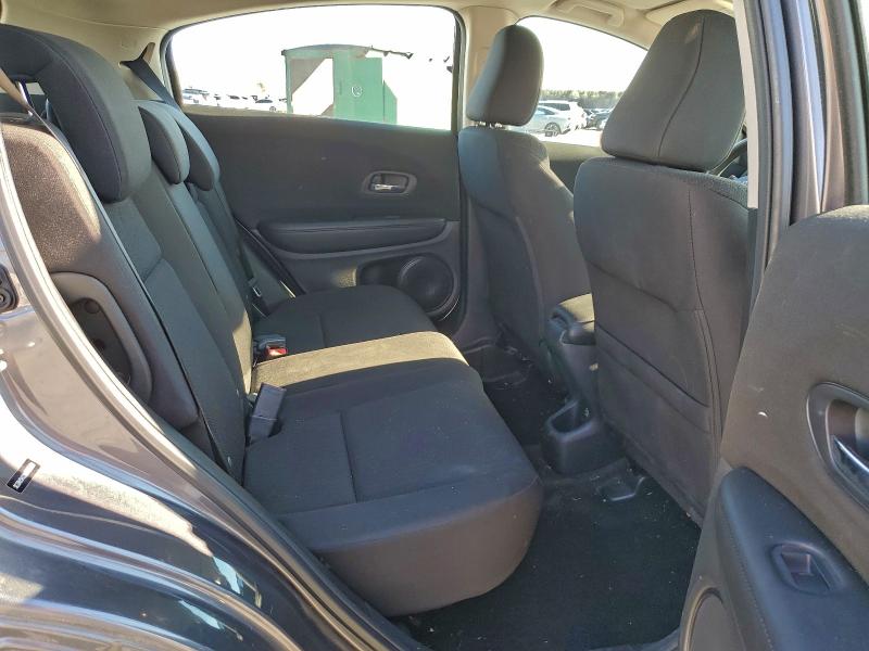 Фото 10 - HONDA HR-V