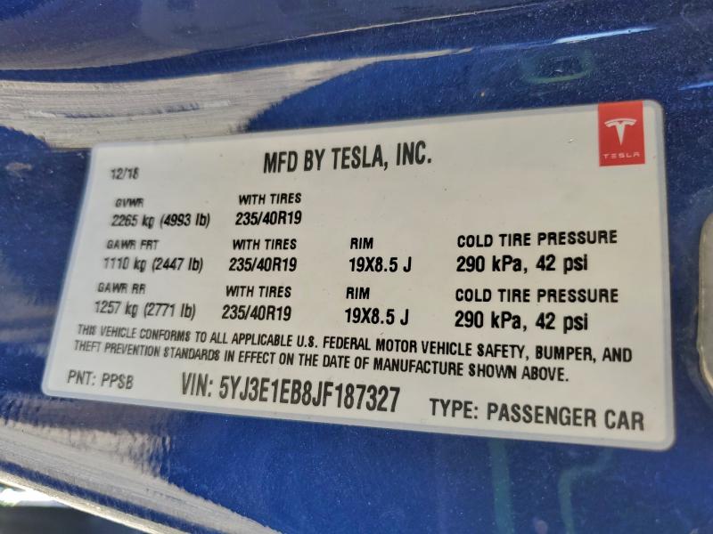 Фото 12 - TESLA MODEL 3