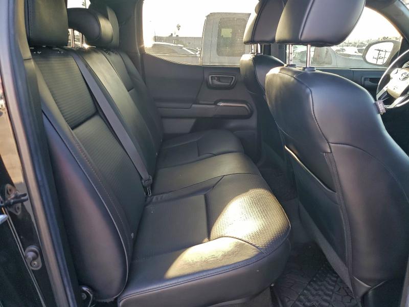 Фото 10 - TOYOTA TACOMA