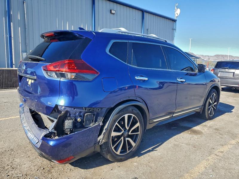 Фото 3 - NISSAN ROGUE