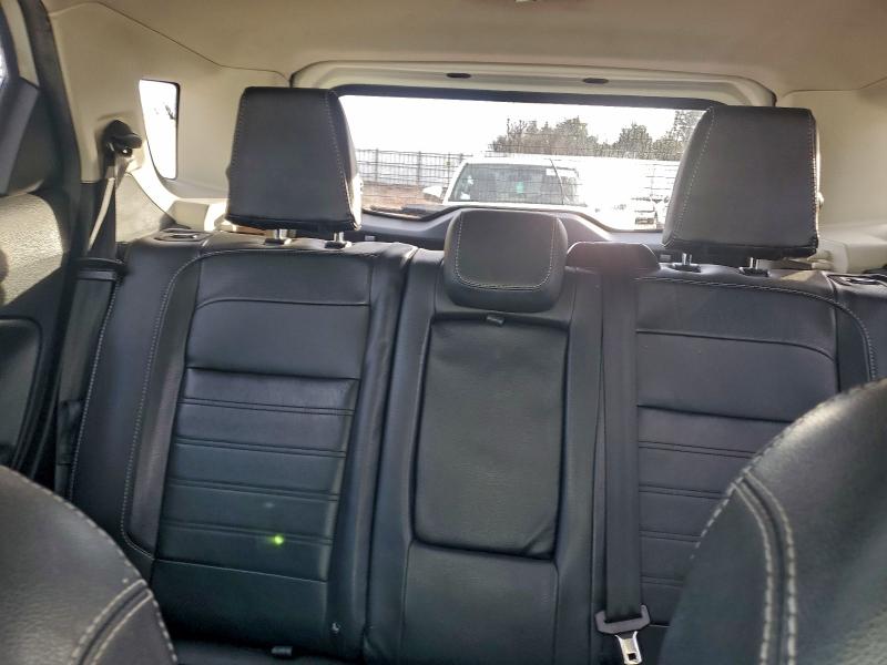 Фото 10 - FORD ECOSPORT