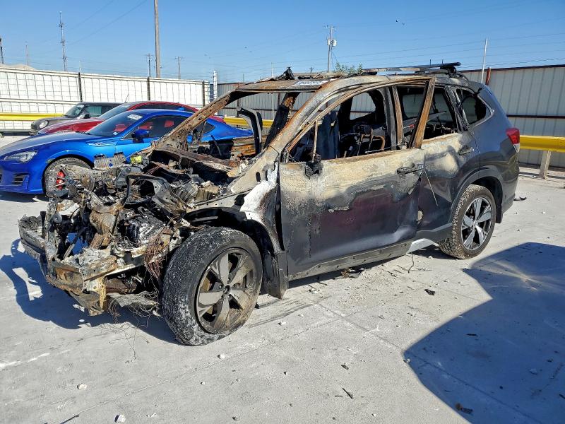 Фото 1 - SUBARU FORESTER