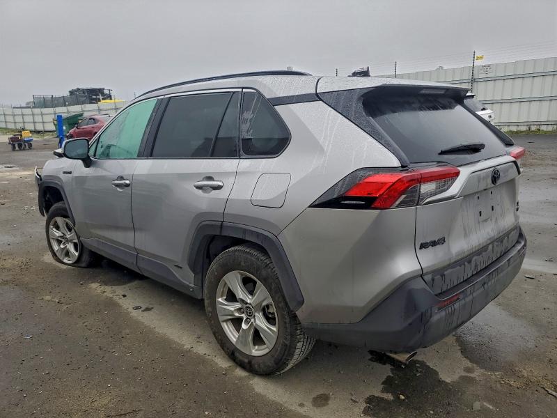 Фото 2 - TOYOTA RAV4