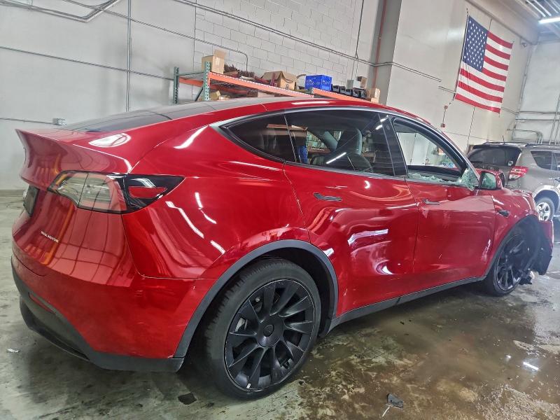 Фото 3 - TESLA MODEL Y