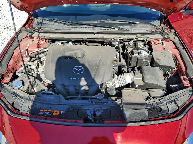 Фото 11 - MAZDA 3