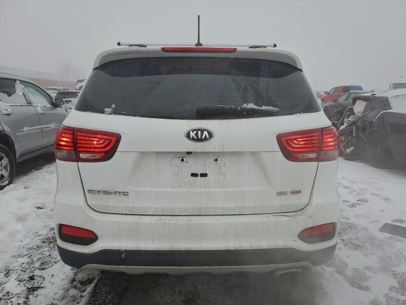 Фото 6 - KIA SORENTO