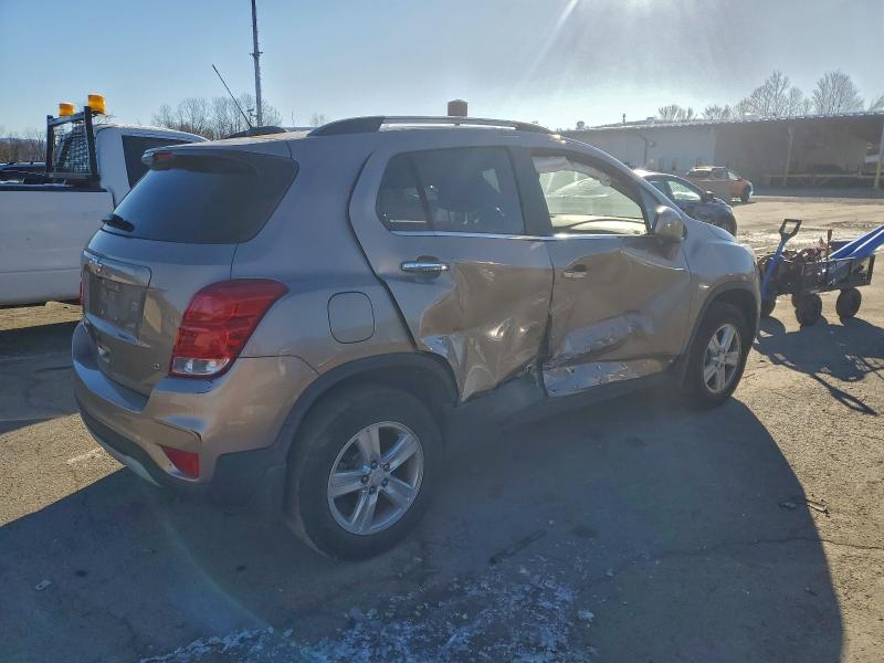 Фото 3 - CHEVROLET TRAX