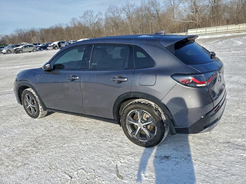 Фото 2 - HONDA HR-V