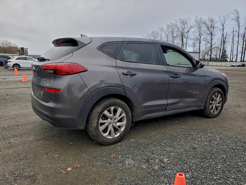 Фото 3 - HYUNDAI TUCSON