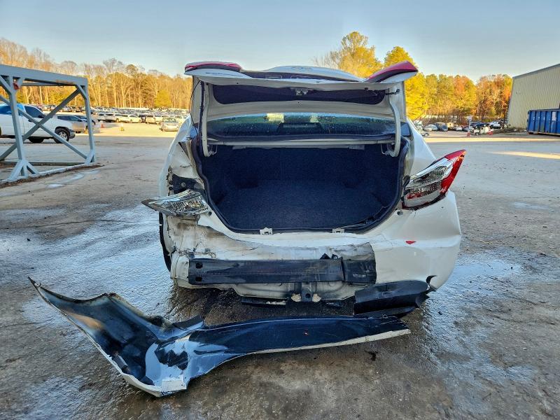 Фото 6 - TOYOTA COROLLA