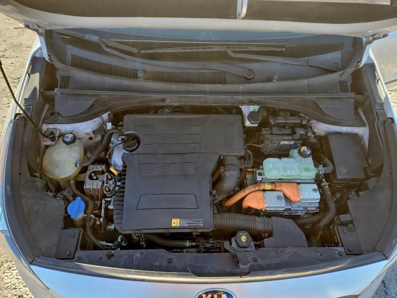 Фото 11 - KIA NIRO