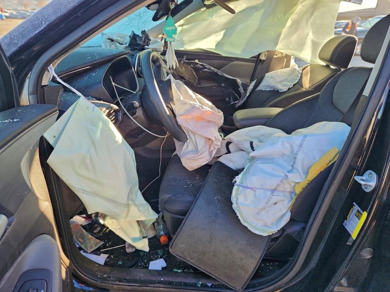 Фото 7 - HYUNDAI SANTA FE