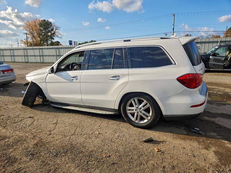 Фото 2 - MERCEDES-BENZ GL-CLASS