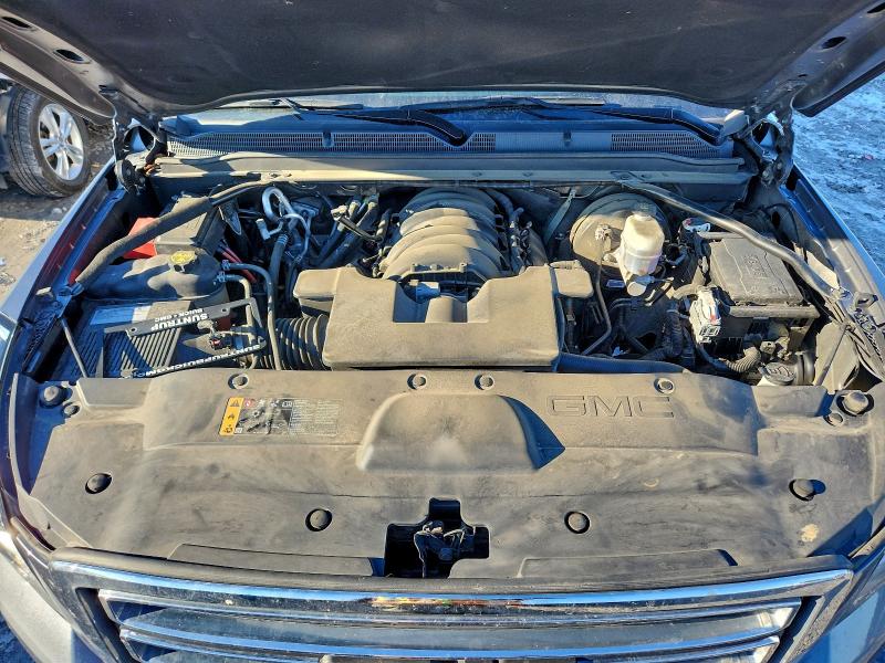 Фото 12 - GMC YUKON