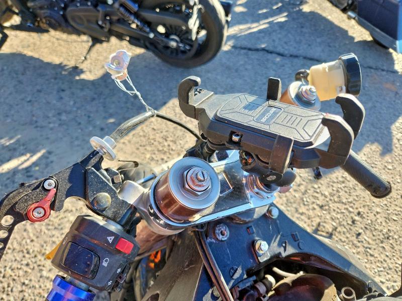 SUZUKI GSXR1000 2005