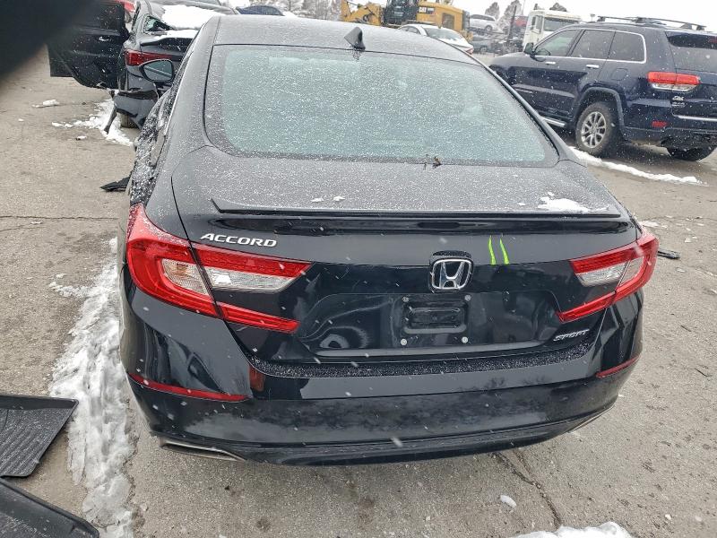 Фото 6 - HONDA ACCORD