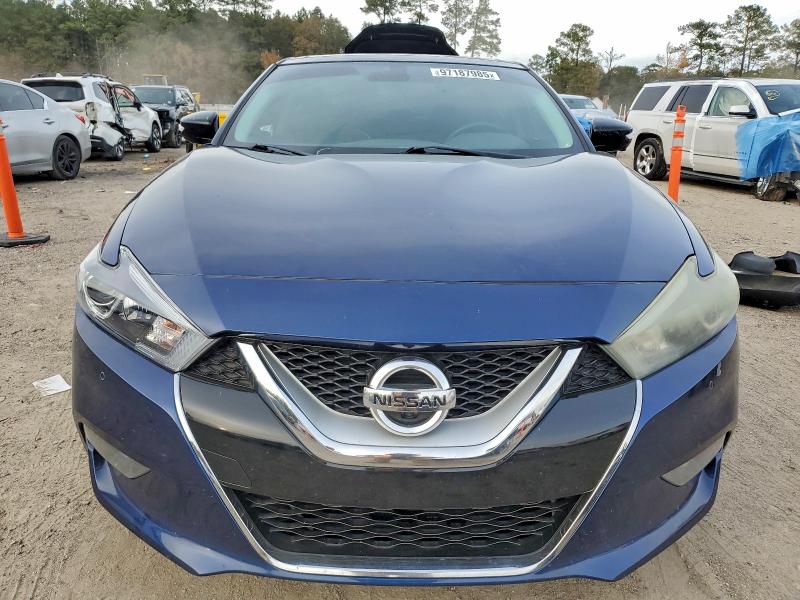 Фото 5 - NISSAN MAXIMA