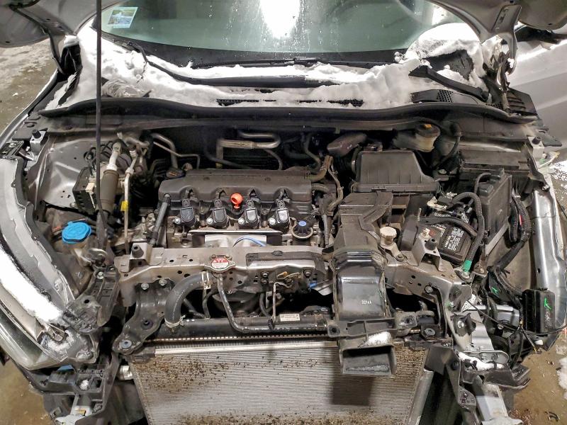 Фото 12 - HONDA HR-V