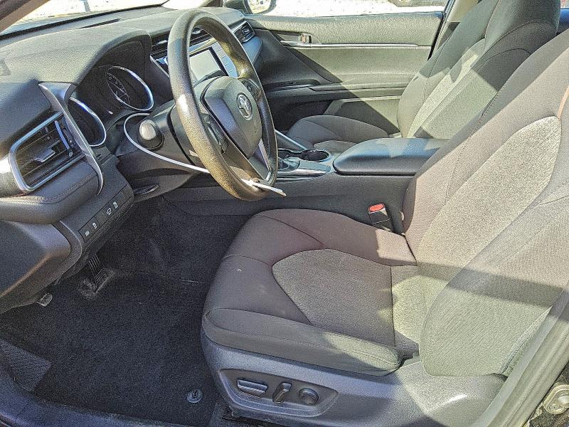 Фото 7 - TOYOTA CAMRY