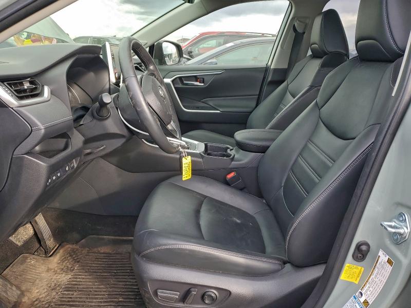 Фото 7 - TOYOTA RAV4