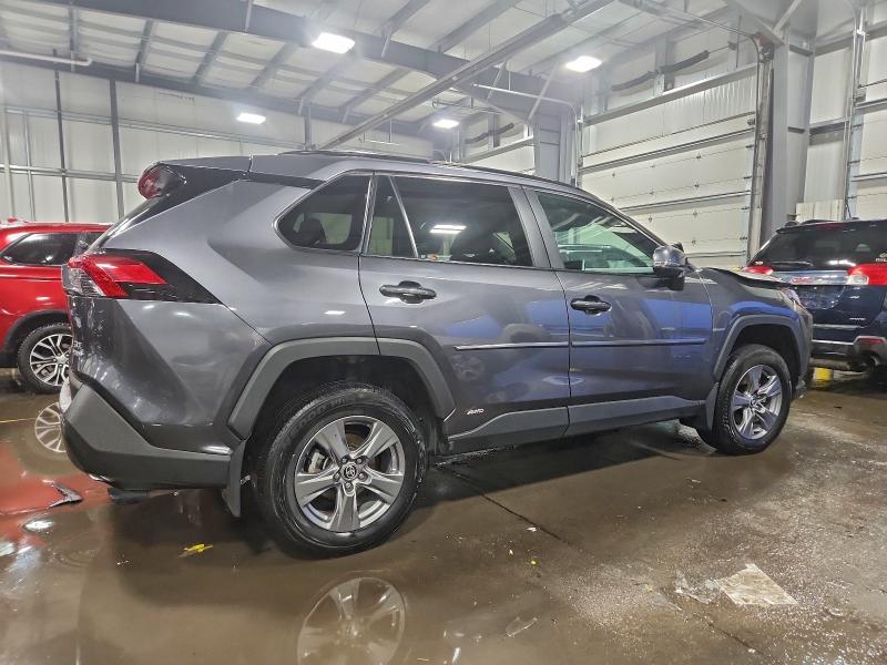 Фото 3 - TOYOTA RAV4