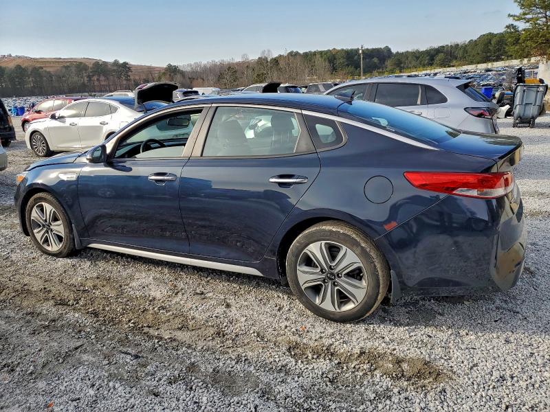 Фото 2 - KIA OPTIMA