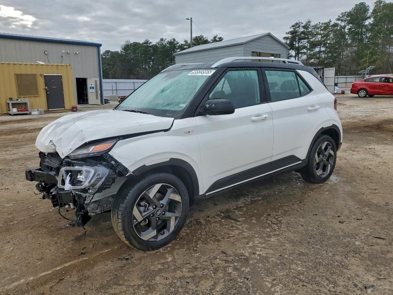 Фото 1 - HYUNDAI VENUE