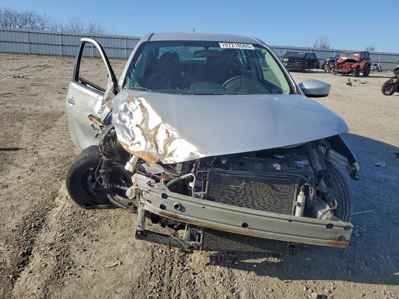 Фото 5 - NISSAN VERSA