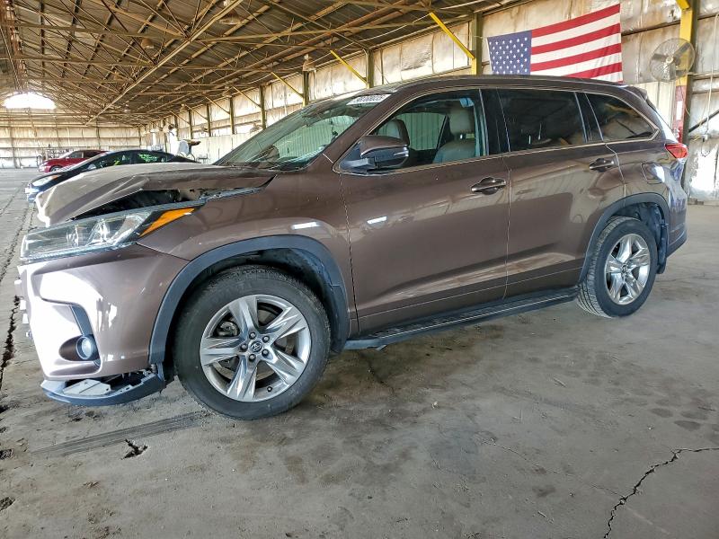 Фото 1 - TOYOTA HIGHLANDER