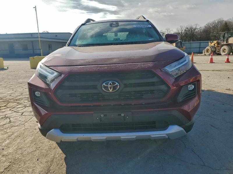 Фото 5 - TOYOTA RAV4