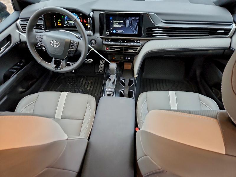 Фото 8 - TOYOTA CAMRY