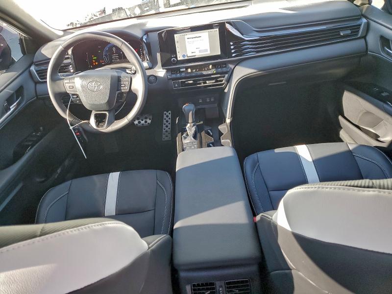 Фото 8 - TOYOTA CAMRY